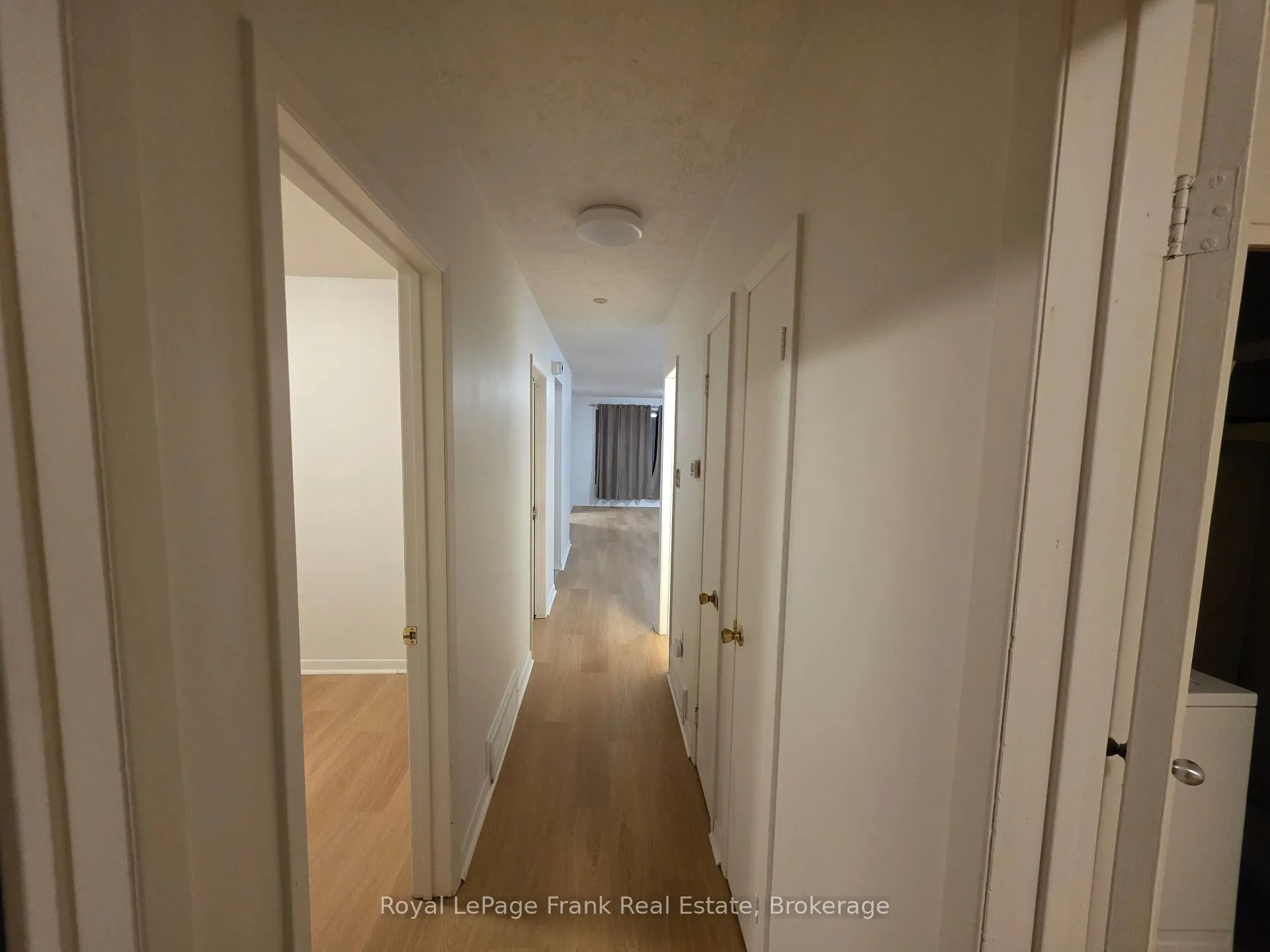 Photo 14 of 813 Zator Avenue, Pickering, Bay Ridges — HOMEH