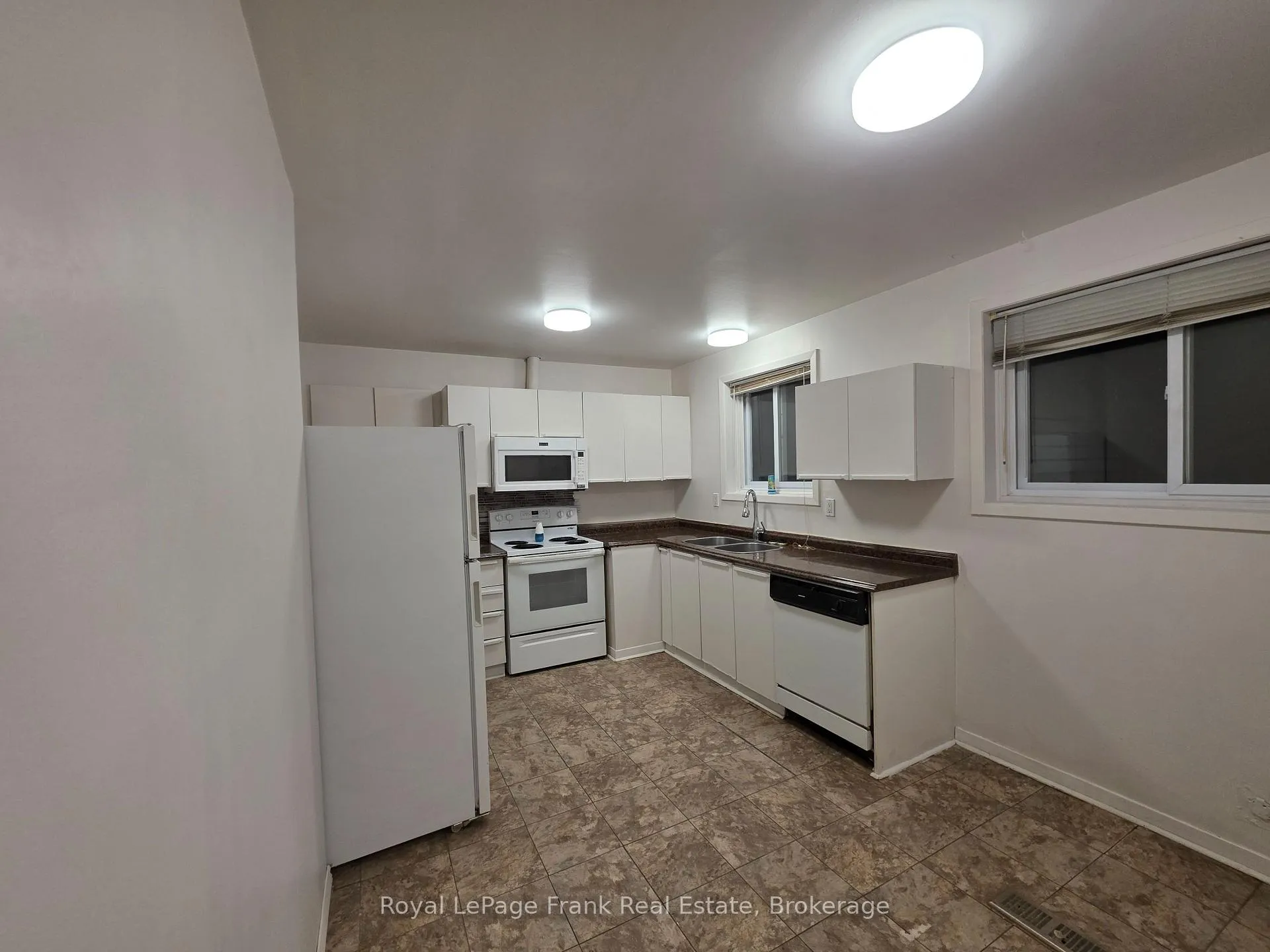 Photo 28 of 813 Zator Avenue, Pickering, Bay Ridges — HOMEH