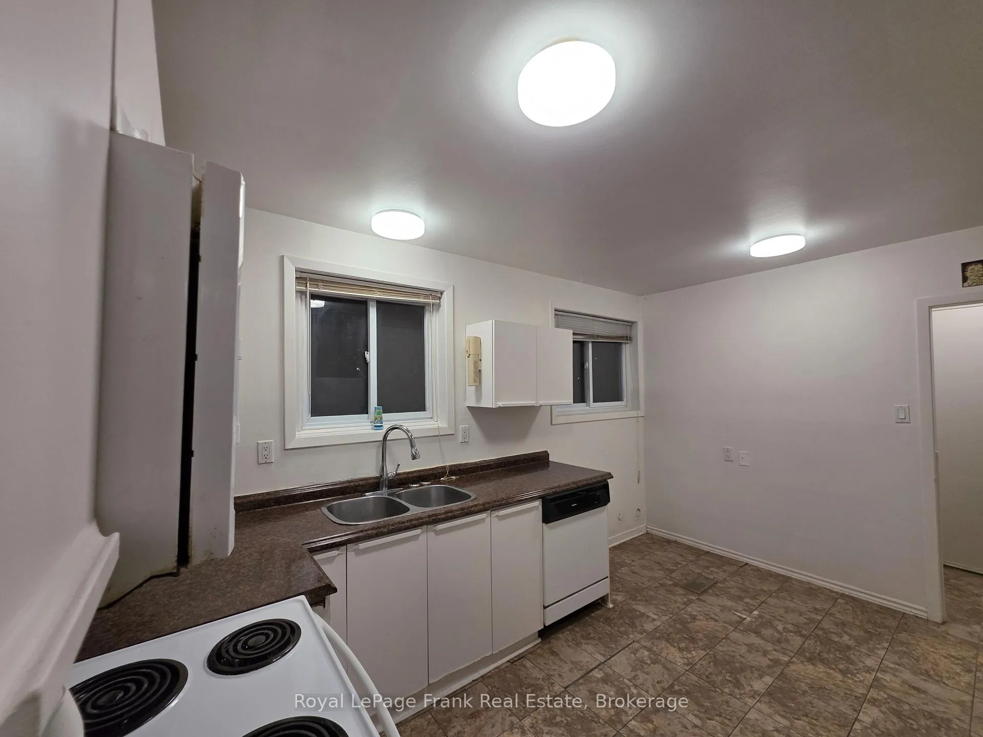 Photo 33 of 813 Zator Avenue, Pickering, Bay Ridges — HOMEH