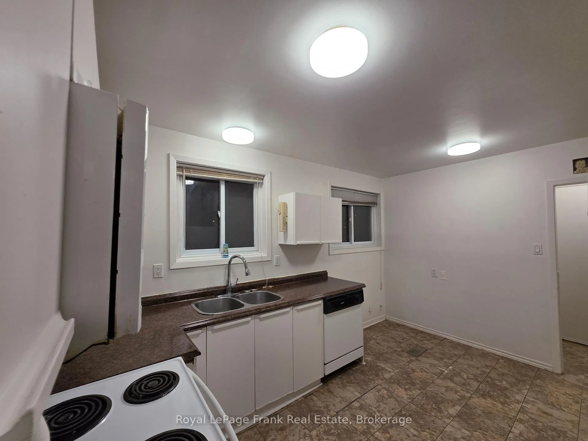 Photo 34 of 813 Zator Avenue, Pickering, Bay Ridges — HOMEH
