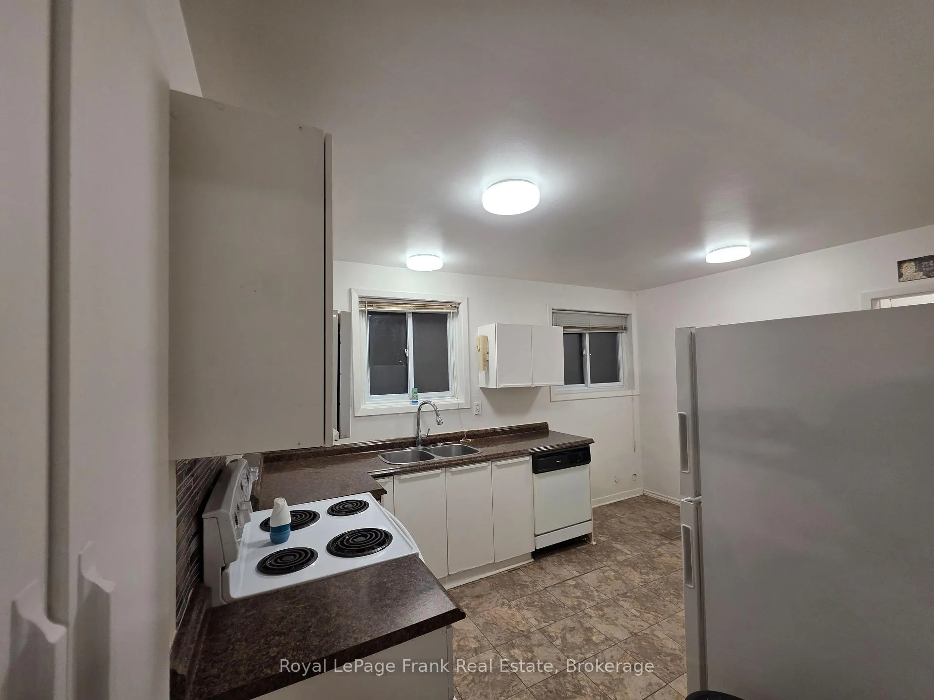 Photo 35 of 813 Zator Avenue, Pickering, Bay Ridges — HOMEH