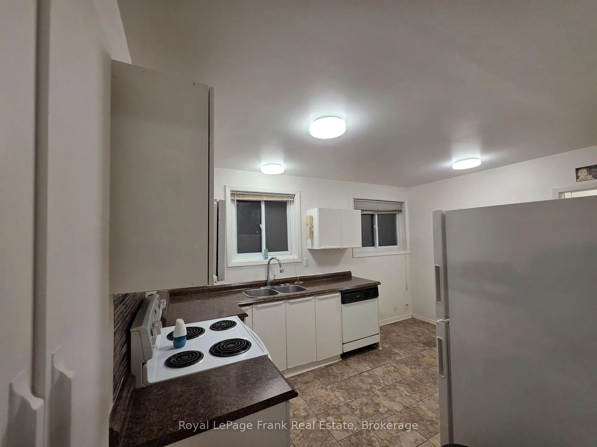 Photo 36 of 813 Zator Avenue, Pickering, Bay Ridges — HOMEH