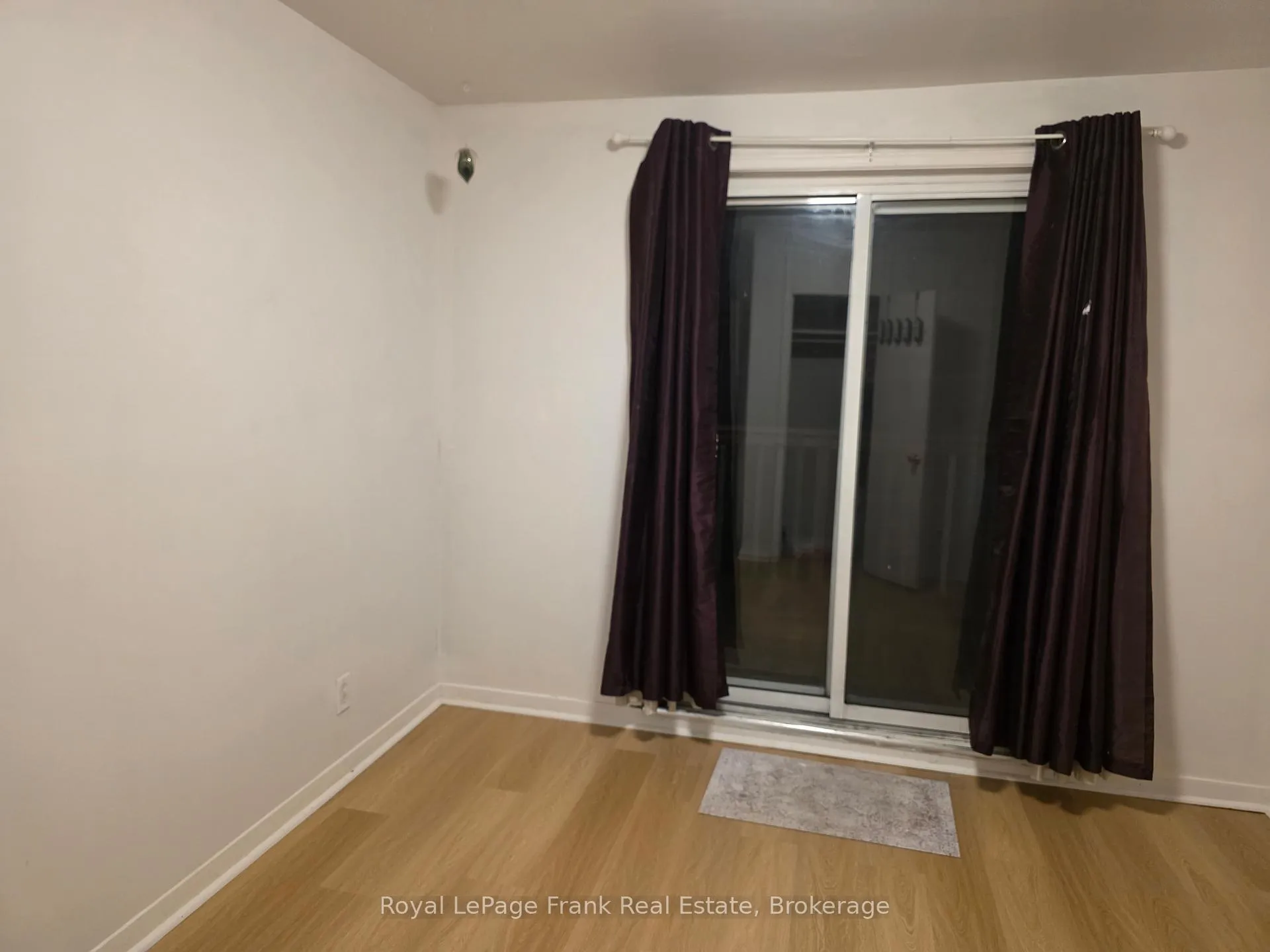Photo 39 of 813 Zator Avenue, Pickering, Bay Ridges — HOMEH