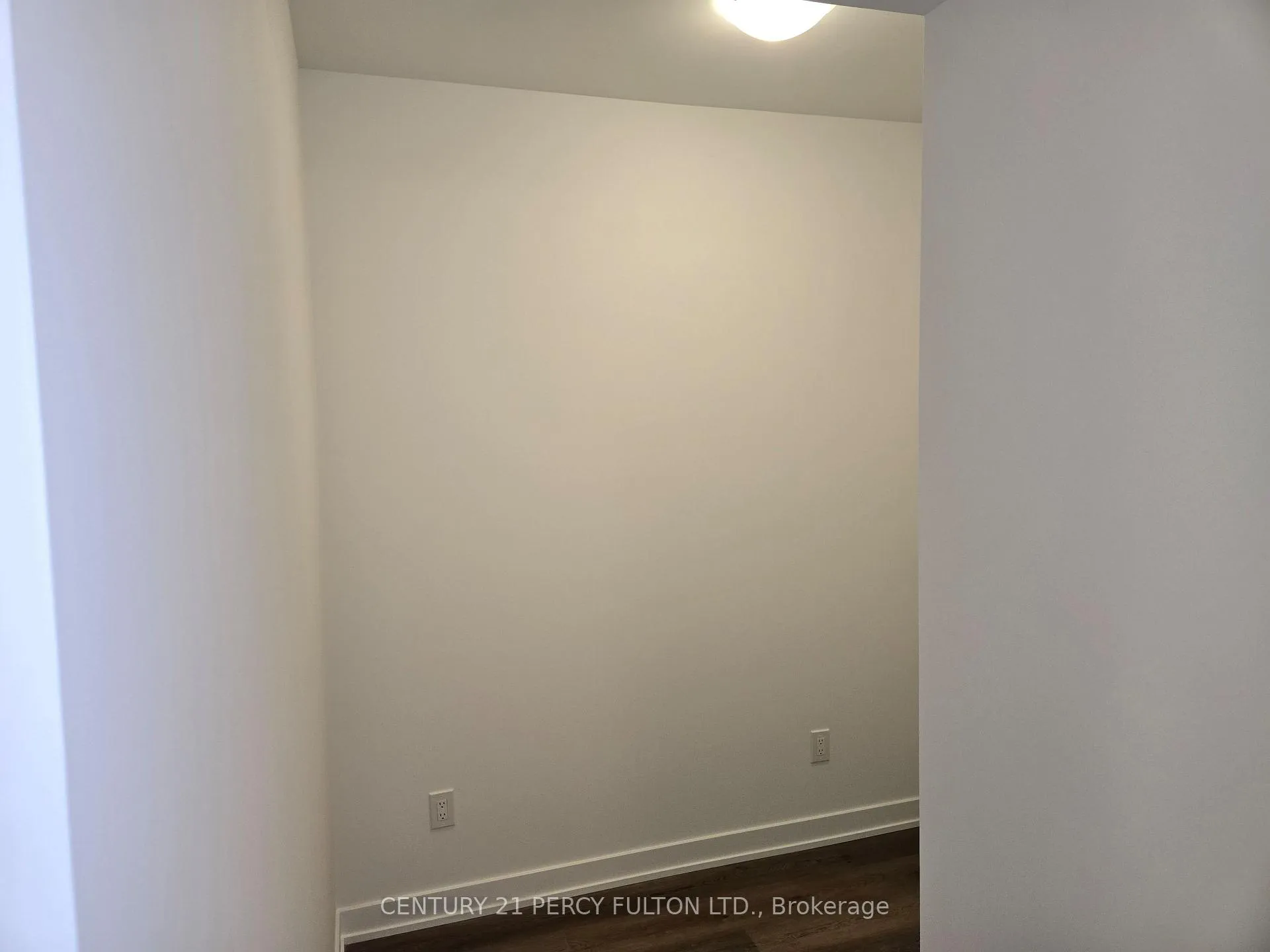 Photo 11 of Unit 302, 2075 Lakeshore Road, Burlington, Brant — HOMEH