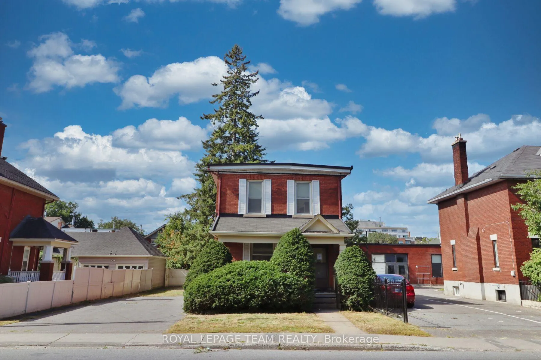 Photo 2 of 438 Parkdale Avenue, Ottawa, Ottawa West — HOMEH