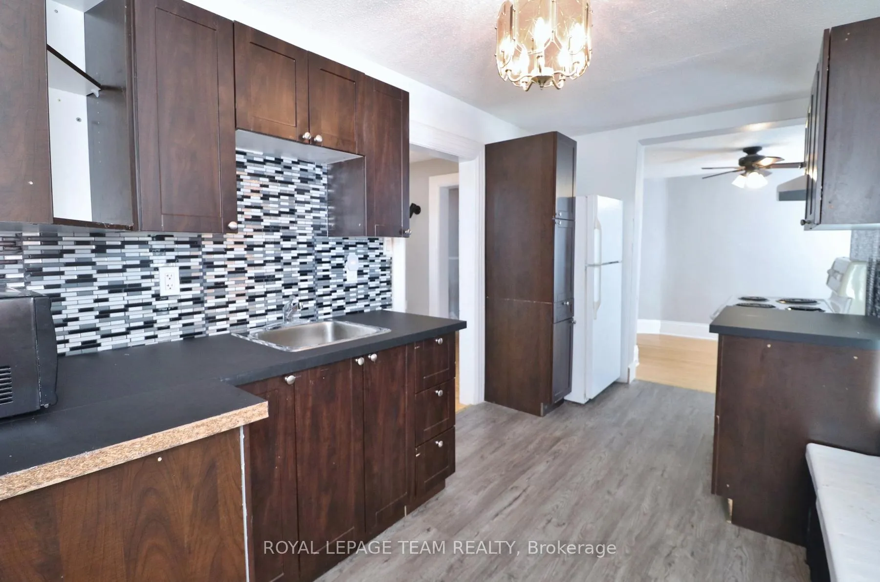 Photo 7 of 438 Parkdale Avenue, Ottawa, Ottawa West — HOMEH