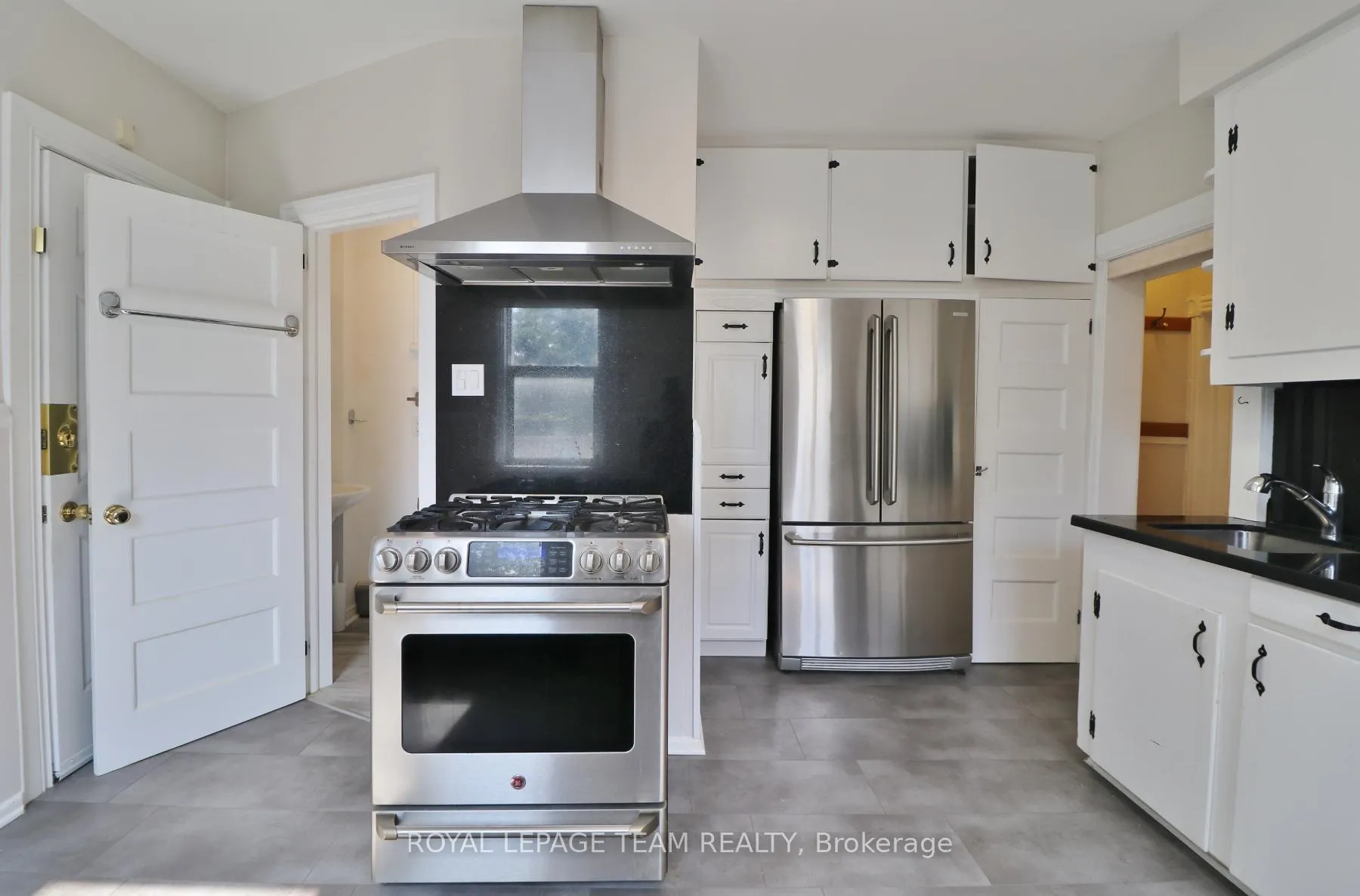 Photo 29 of 438 Parkdale Avenue, Ottawa, Ottawa West — HOMEH
