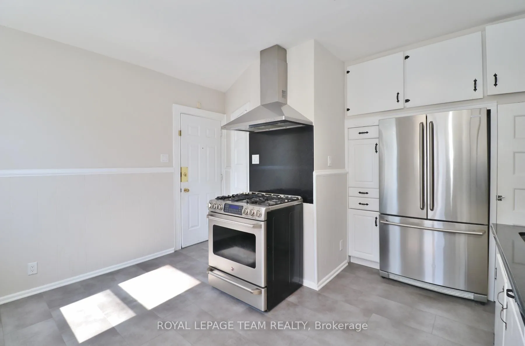 Photo 30 of 438 Parkdale Avenue, Ottawa, Ottawa West — HOMEH