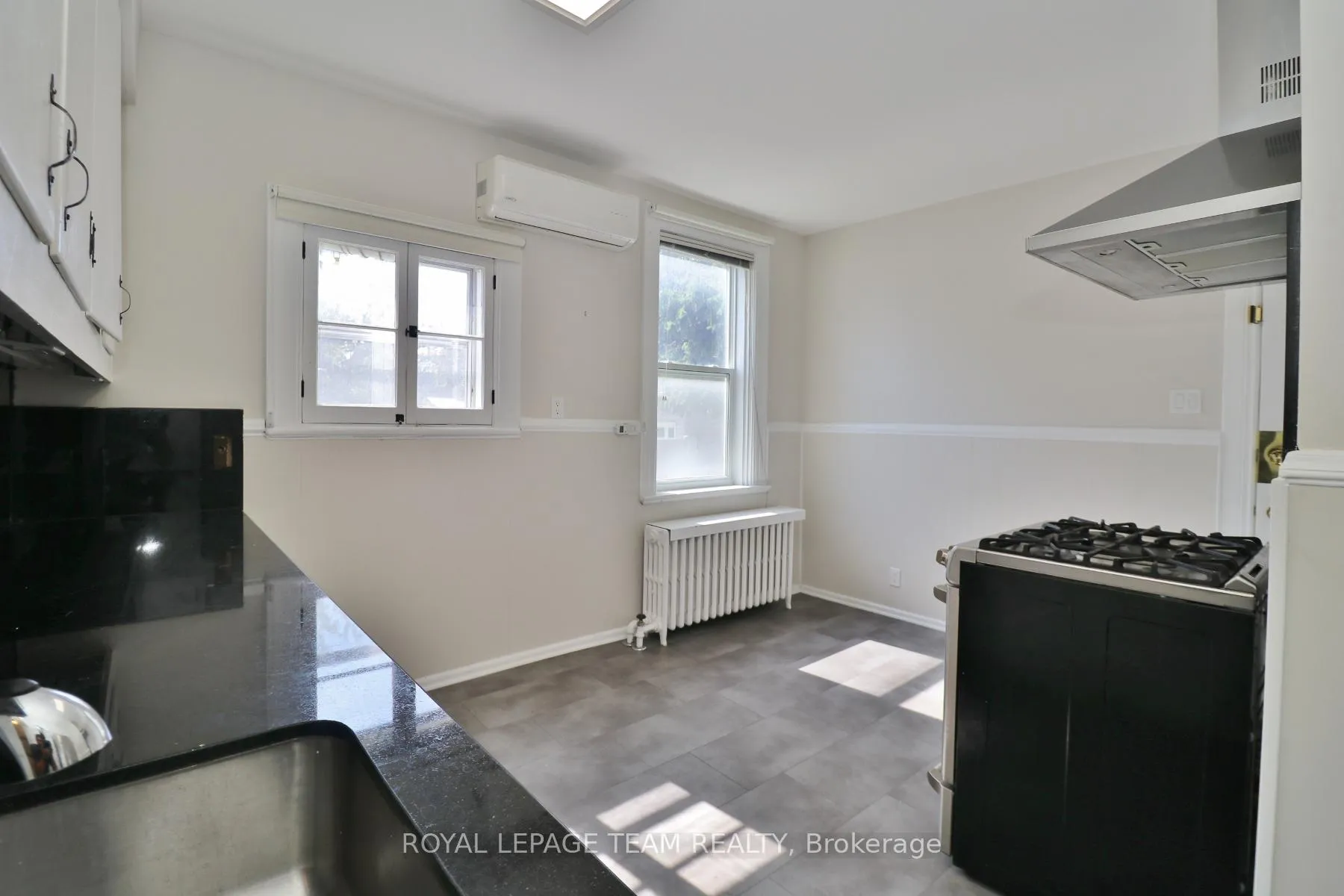 Photo 31 of 438 Parkdale Avenue, Ottawa, Ottawa West — HOMEH