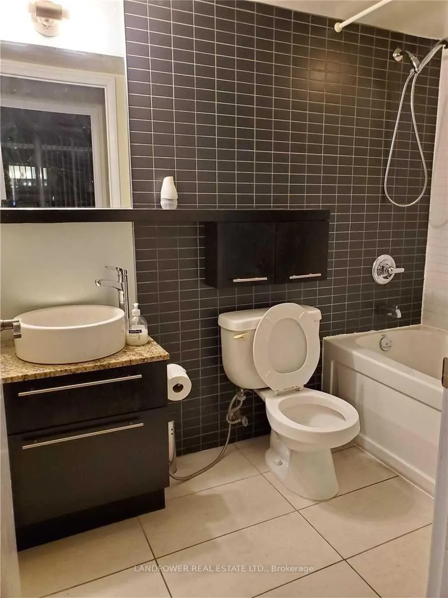 Photo 8 of Unit 509, 21 Carlton Street, Toronto, Church-Yonge Corridor — HOMEH