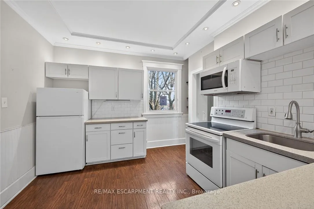 Photo 19 of 495 Charlton Avenue E, Hamilton, Stinson — HOMEH