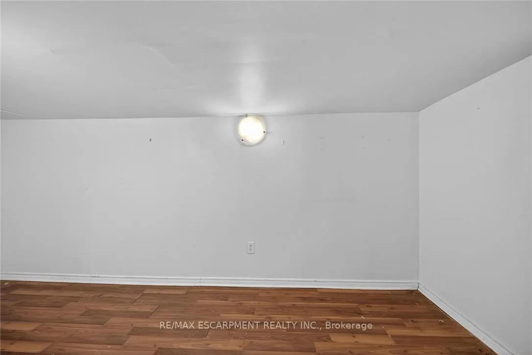 Photo 30 of 495 Charlton Avenue E, Hamilton, Stinson — HOMEH