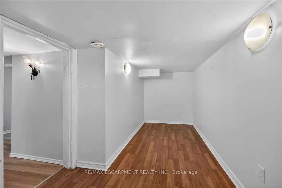 Photo 31 of 495 Charlton Avenue E, Hamilton, Stinson — HOMEH