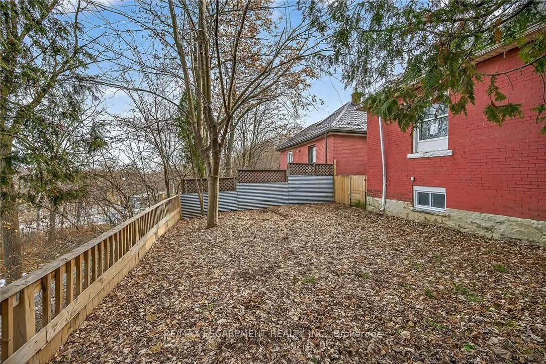 Photo 37 of 495 Charlton Avenue E, Hamilton, Stinson — HOMEH