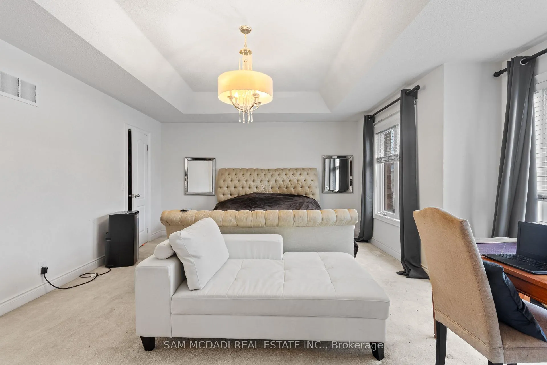 Photo 18 of 53 Lorenville Drive, Brampton, Credit Valley — HOMEH