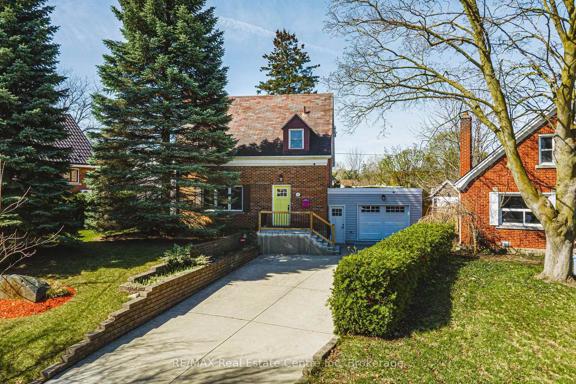 Photo 1 of 55 Vancamp Avenue, Kitchener — HOMEH