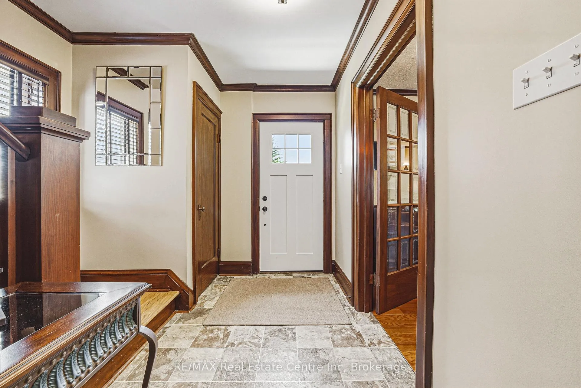 Photo 3 of 55 Vancamp Avenue, Kitchener — HOMEH
