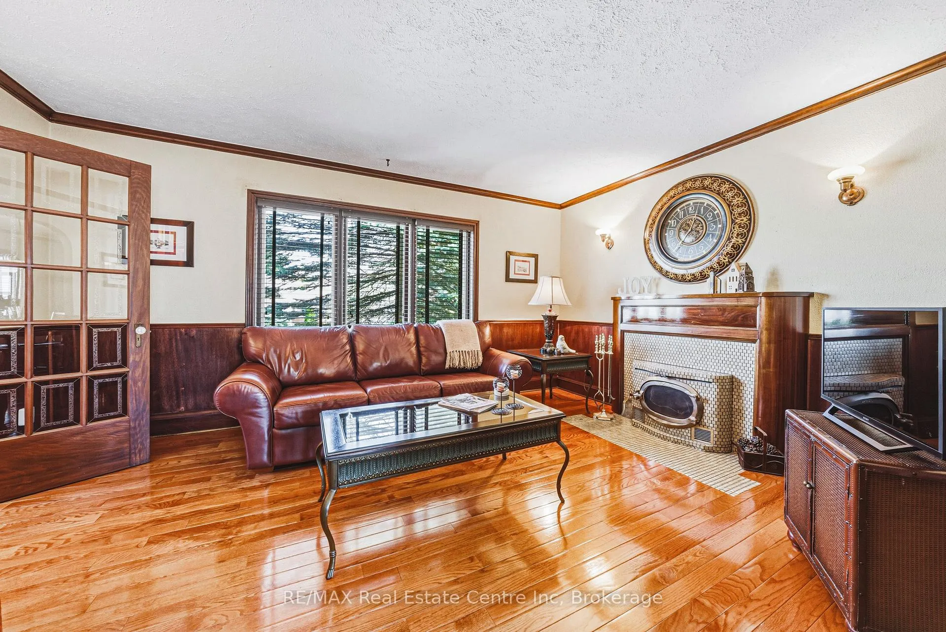 Photo 6 of 55 Vancamp Avenue, Kitchener — HOMEH