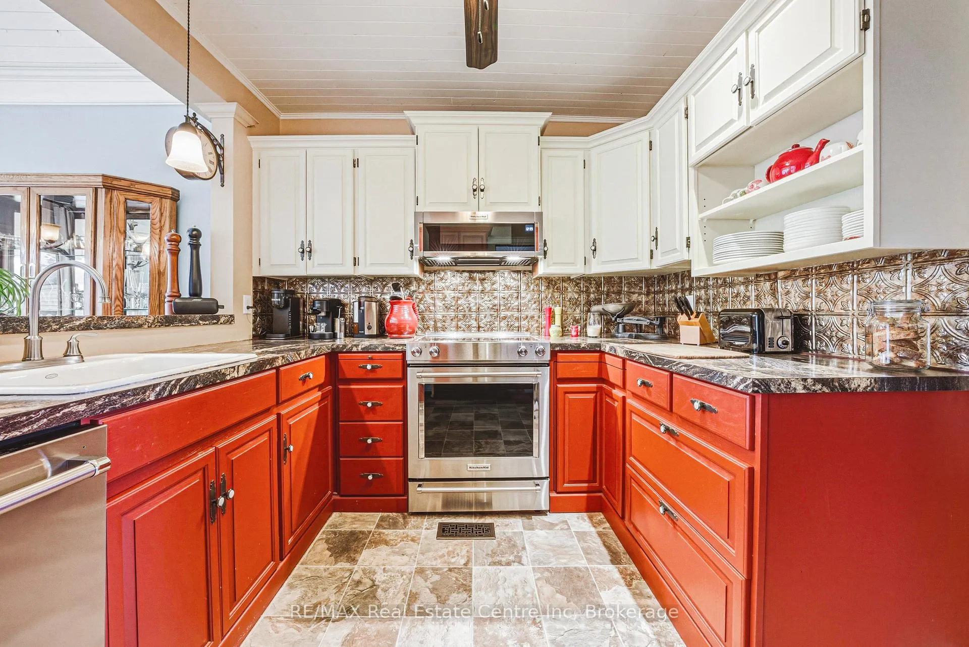 Photo 10 of 55 Vancamp Avenue, Kitchener — HOMEH