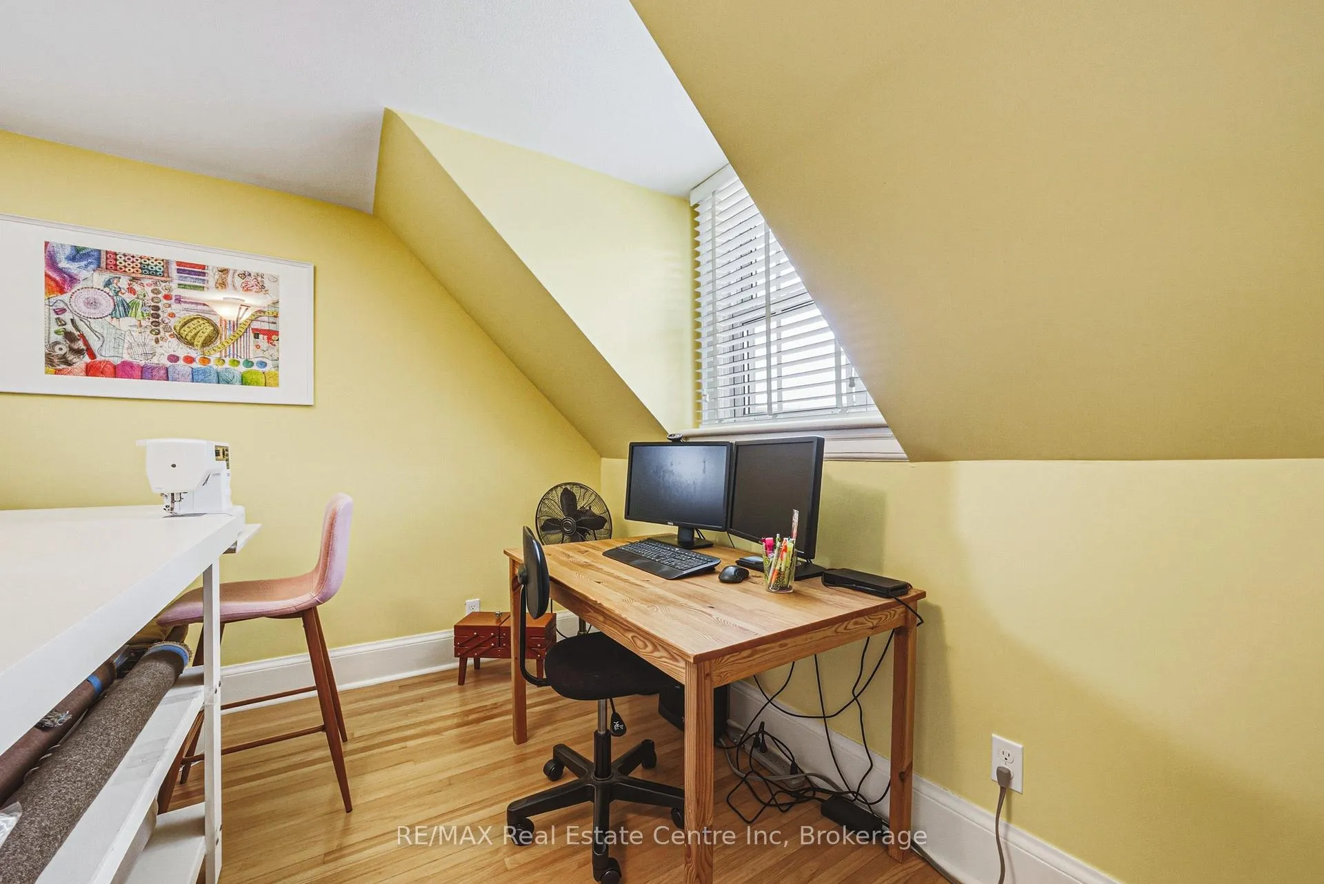 Photo 16 of 55 Vancamp Avenue, Kitchener — HOMEH
