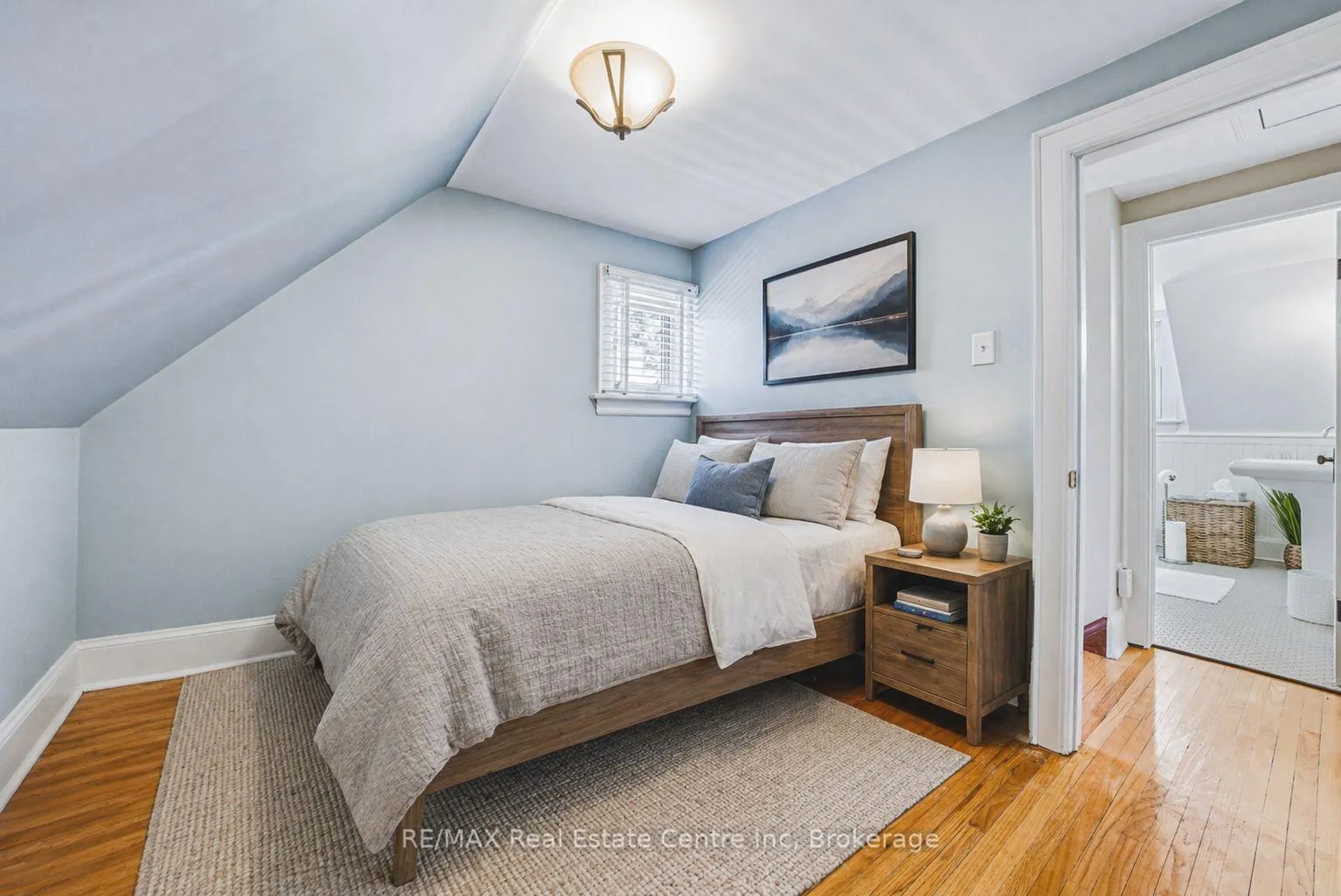 Photo 18 of 55 Vancamp Avenue, Kitchener — HOMEH