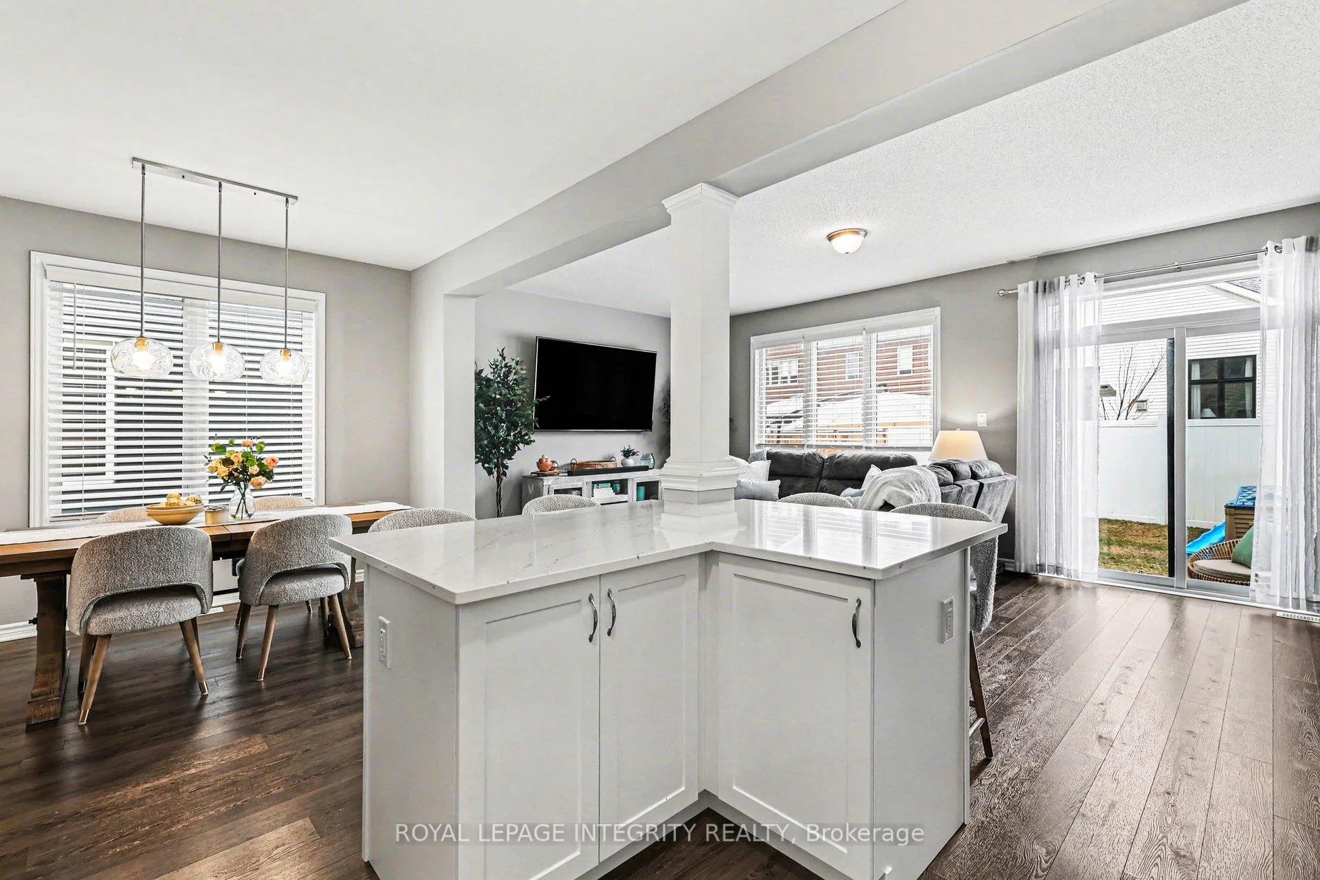 Photo 11 of 530 Cope Drive, Ottawa, Kanata - Emerald Meadows/Trailwest — HOMEH
