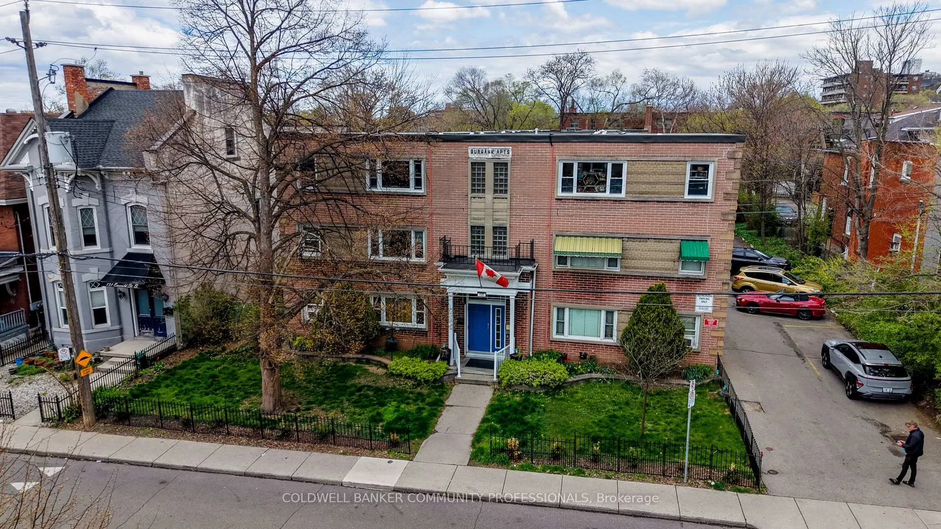 Photo 25 of 137 Emerald Street S, Hamilton, Stinson — HOMEH