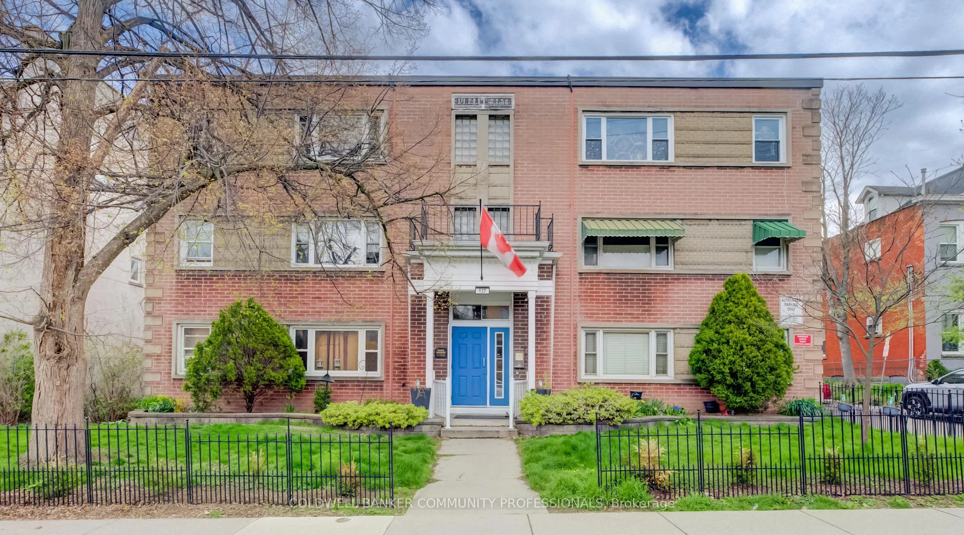 Photo 26 of 137 Emerald Street S, Hamilton, Stinson — HOMEH