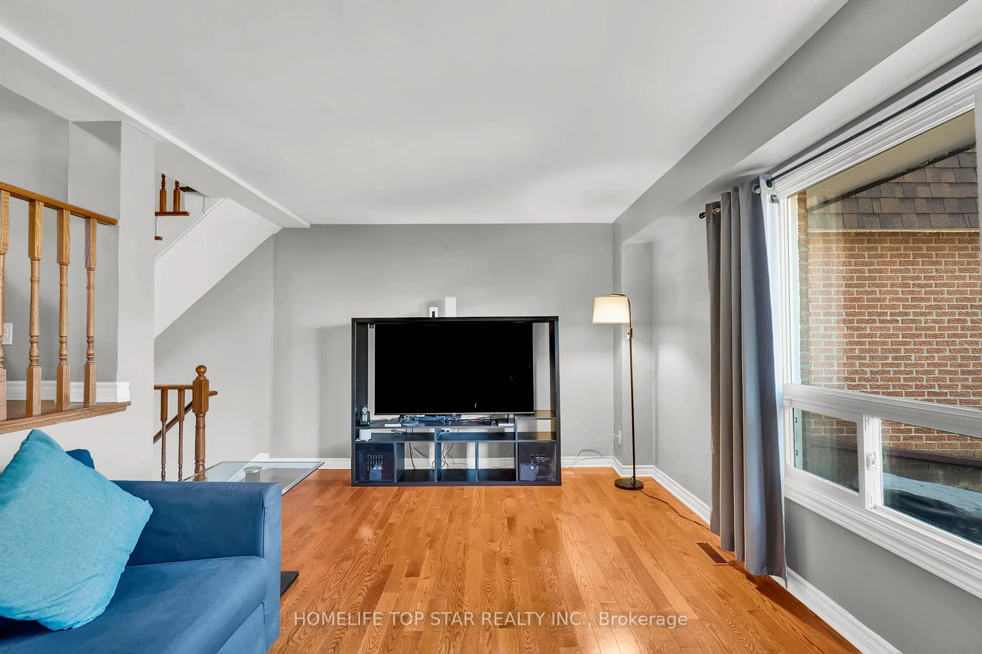 Photo 9 of Unit 33, 452 Silverstone Drive, Etobicoke, West Humber-Clairville — HOMEH