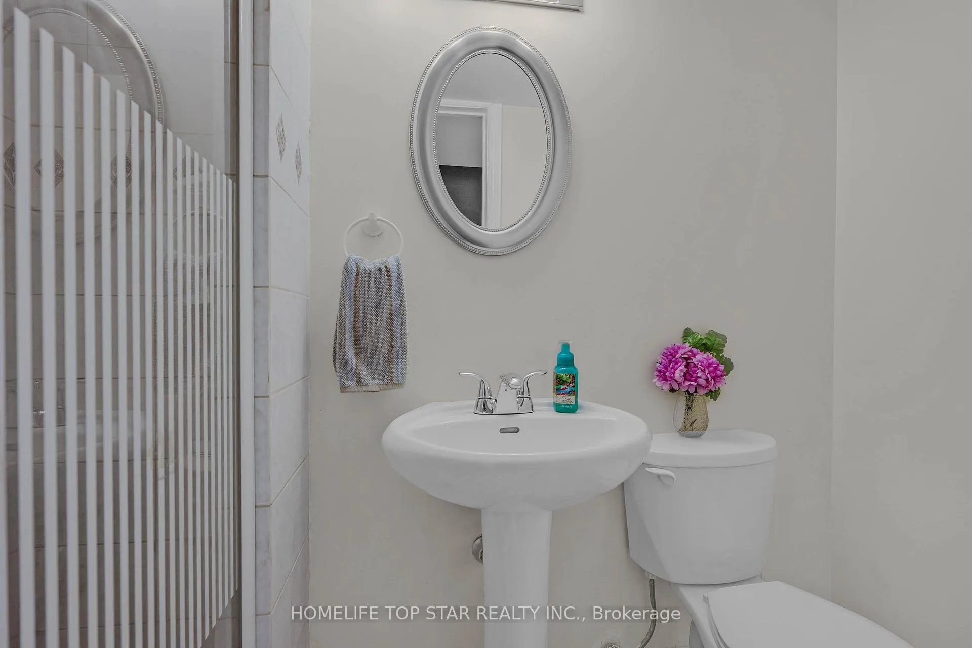 Photo 17 of Unit 33, 452 Silverstone Drive, Etobicoke, West Humber-Clairville — HOMEH