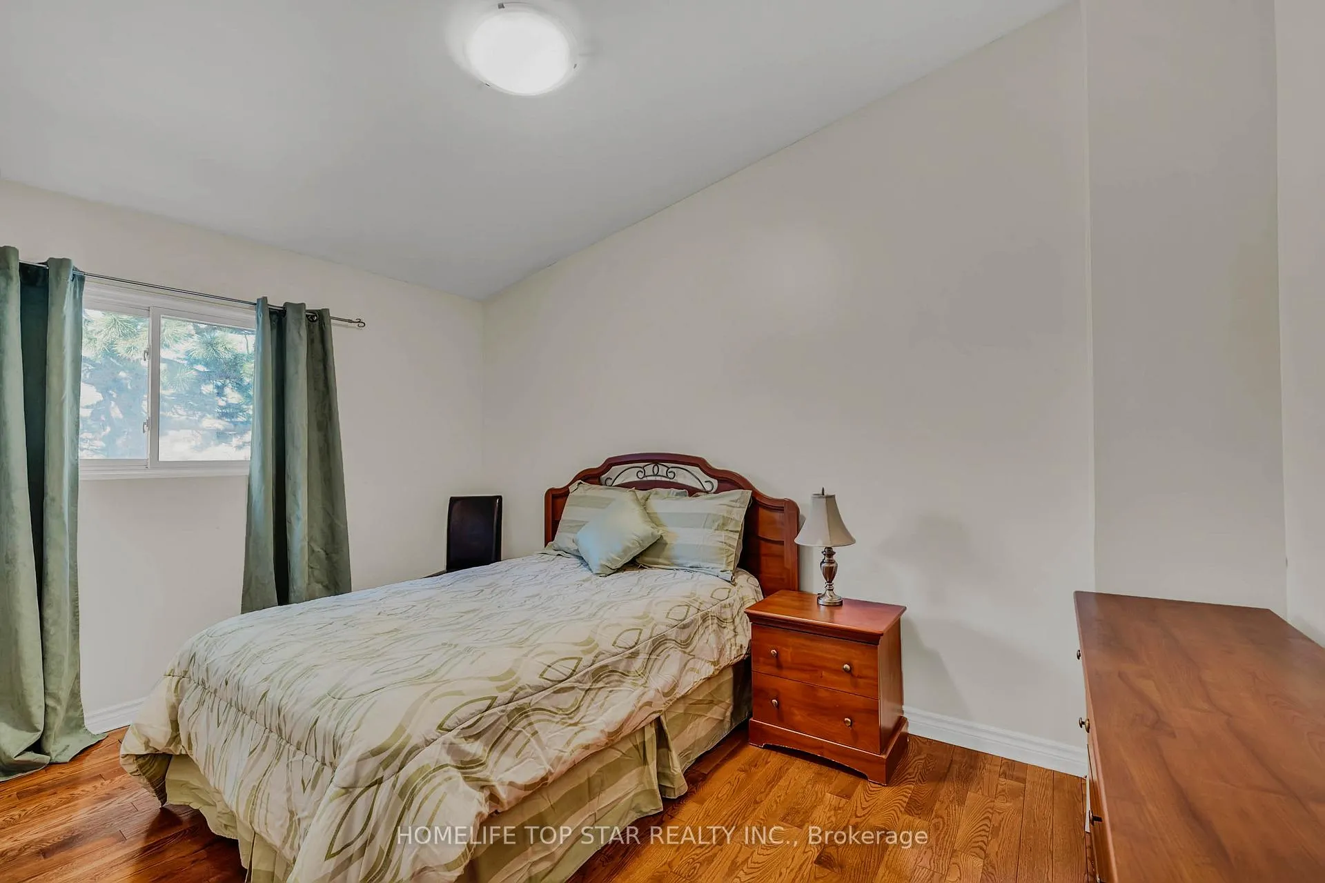 Photo 21 of Unit 33, 452 Silverstone Drive, Etobicoke, West Humber-Clairville — HOMEH