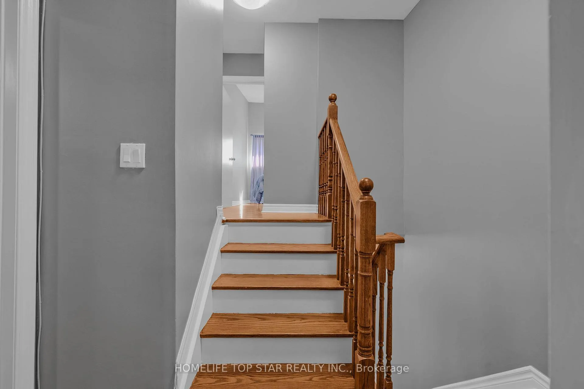 Photo 23 of Unit 33, 452 Silverstone Drive, Etobicoke, West Humber-Clairville — HOMEH