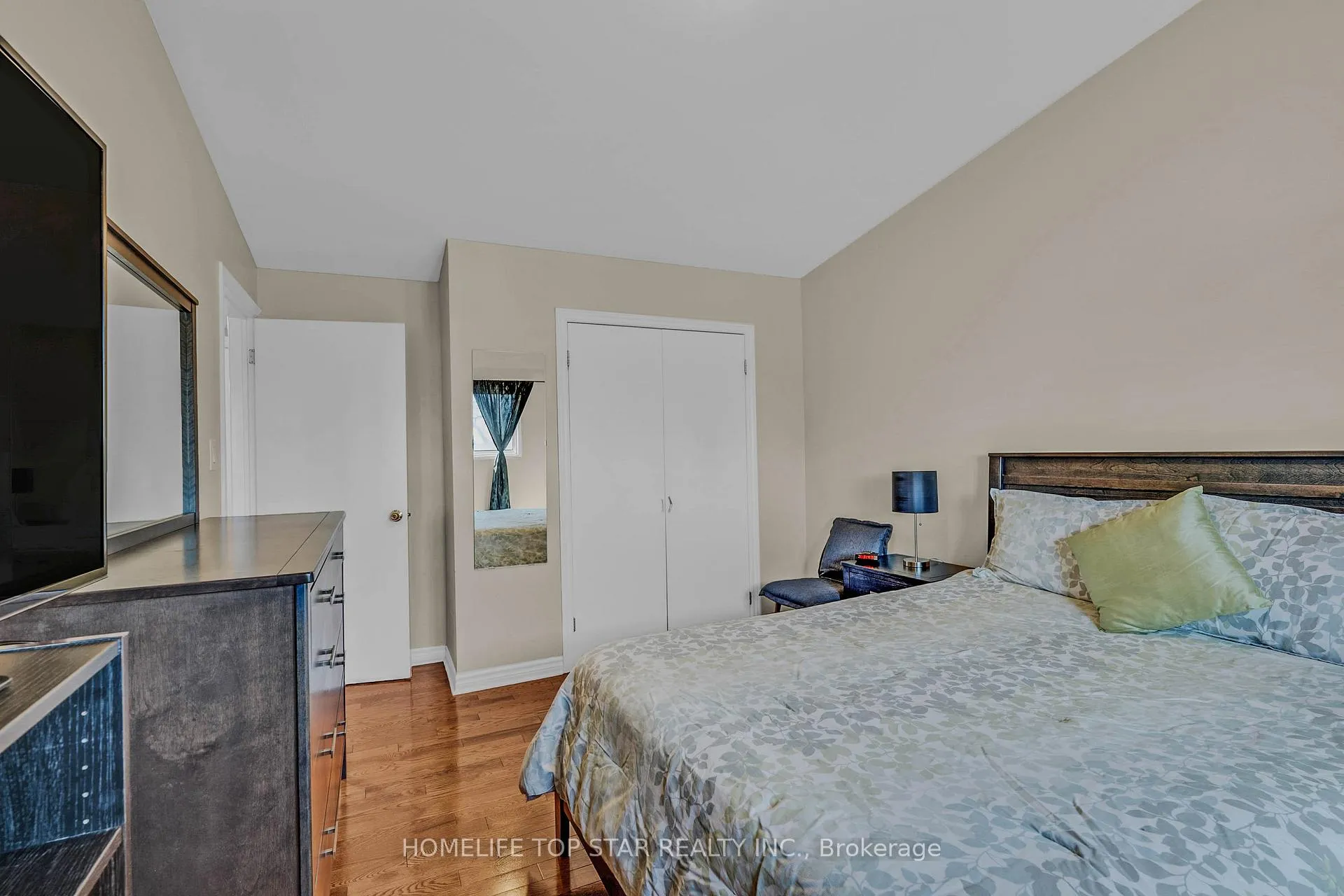 Photo 27 of Unit 33, 452 Silverstone Drive, Etobicoke, West Humber-Clairville — HOMEH