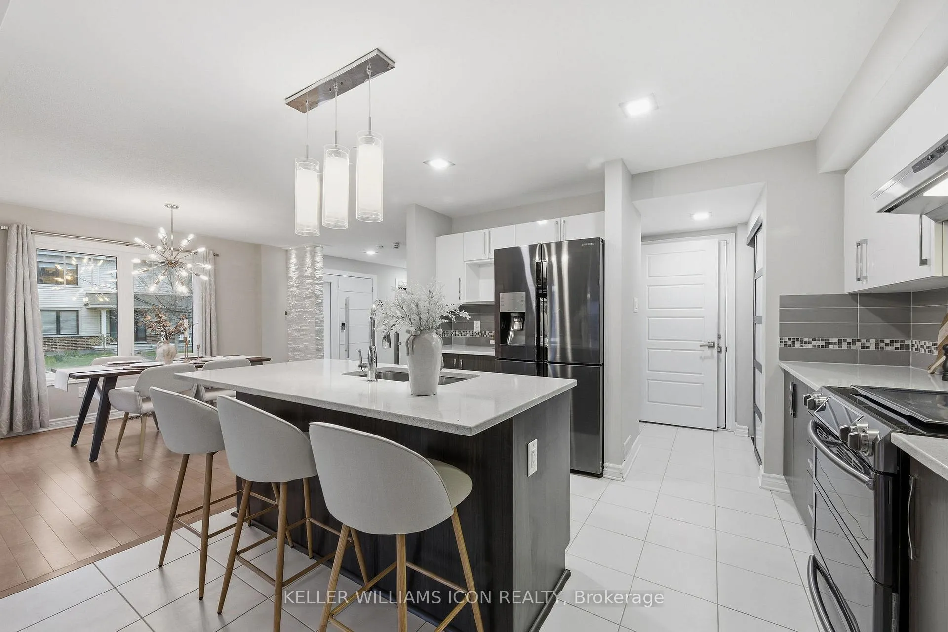 Photo 13 of 718 Breakstone Road, Ottawa, Barrhaven - Half Moon Bay — HOMEH