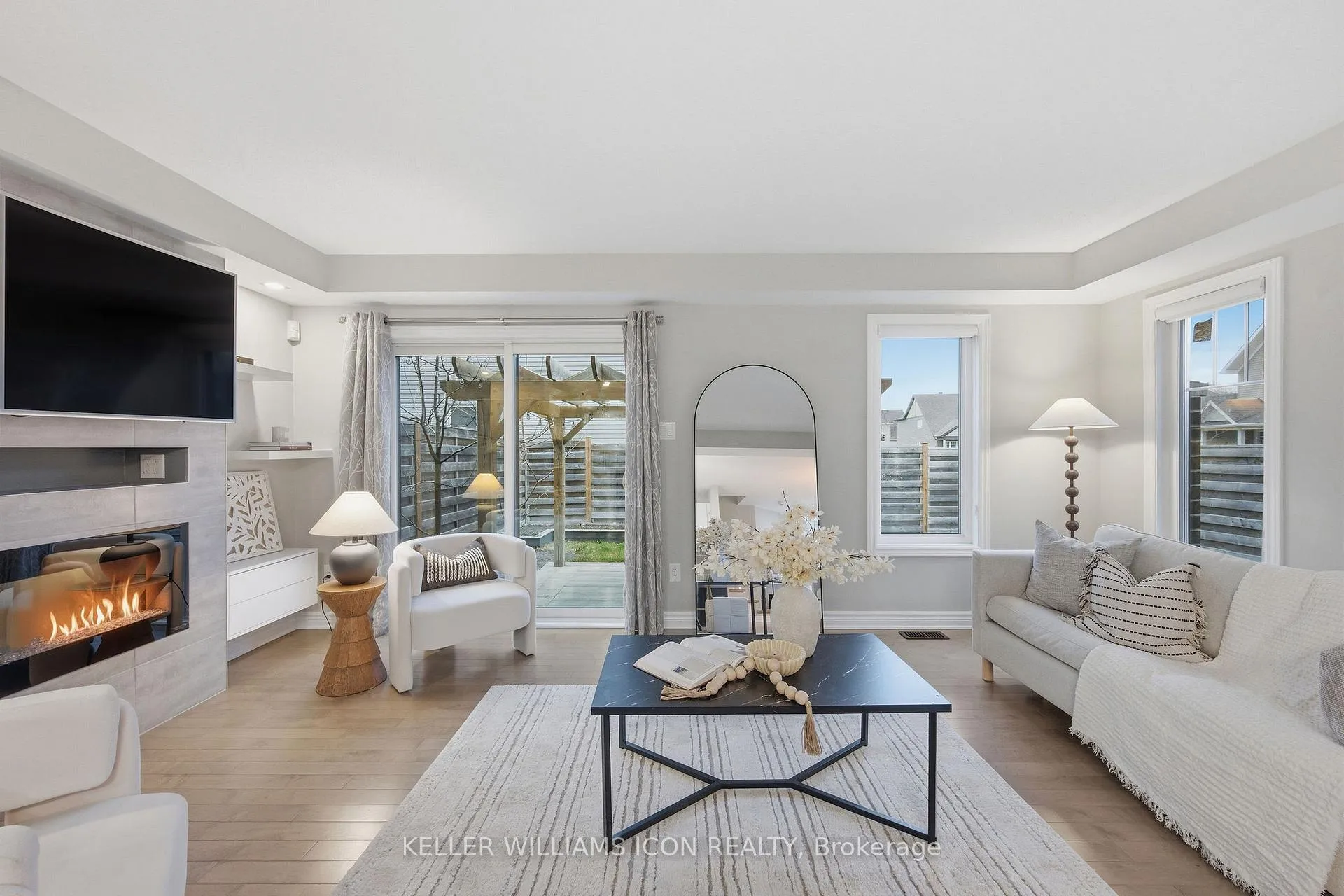 Photo 17 of 718 Breakstone Road, Ottawa, Barrhaven - Half Moon Bay — HOMEH