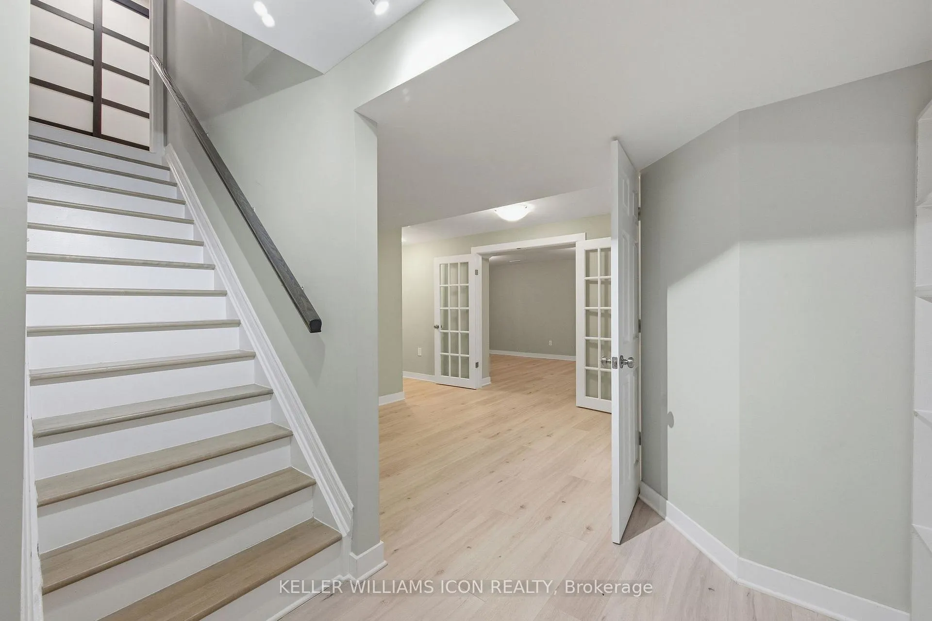Photo 32 of 718 Breakstone Road, Ottawa, Barrhaven - Half Moon Bay — HOMEH