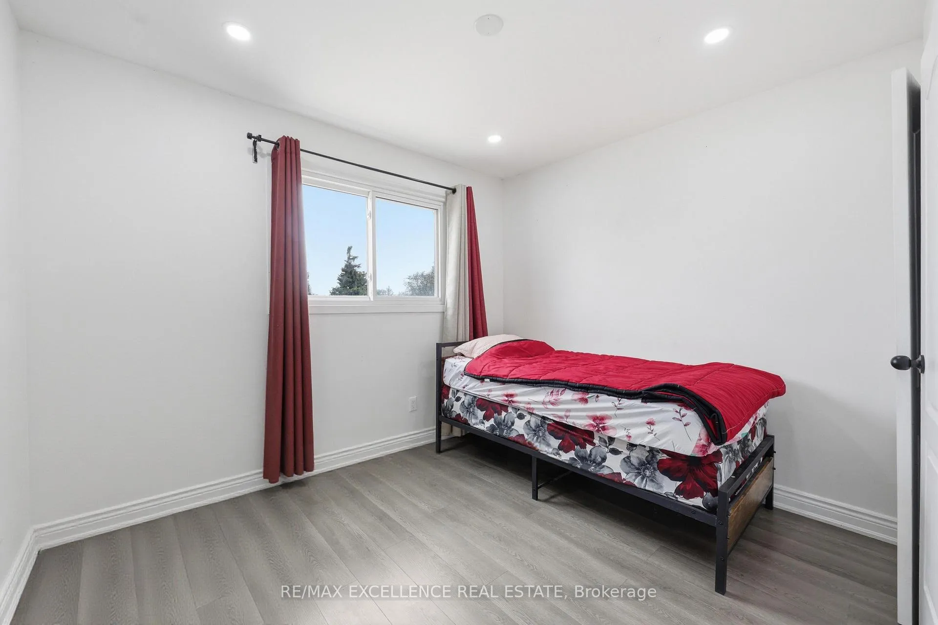 Photo 23 of 86 Trewartha Crescent, Brampton, Heart Lake West — HOMEH
