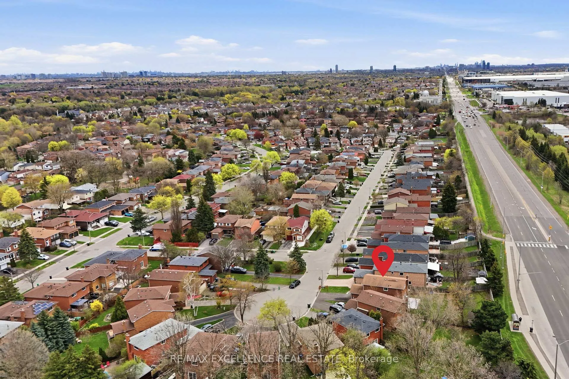 Photo 36 of 86 Trewartha Crescent, Brampton, Heart Lake West — HOMEH
