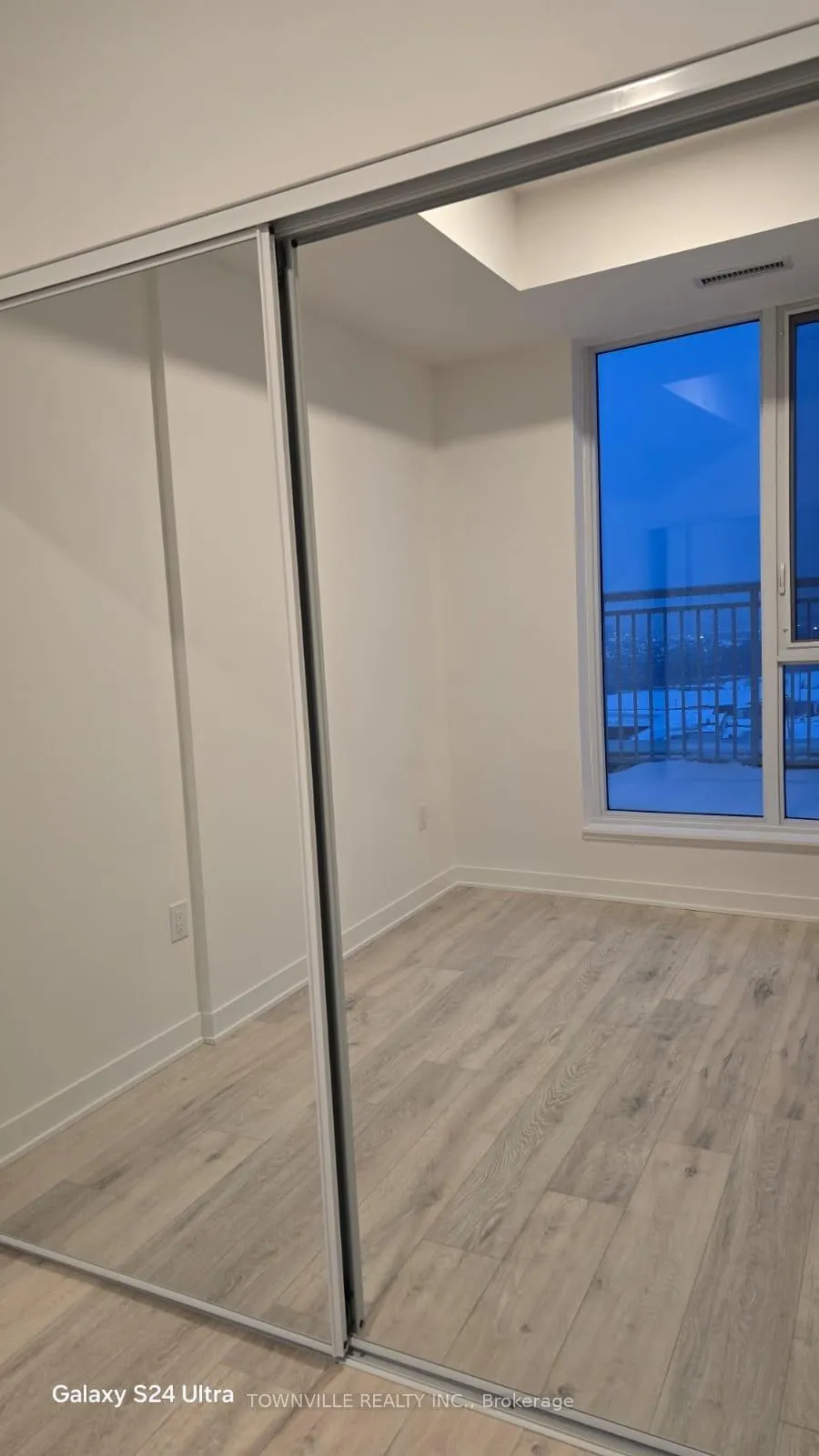 Photo 7 of Unit 1105, 10 All Nations Drive, Brampton, Northwest Brampton — HOMEH