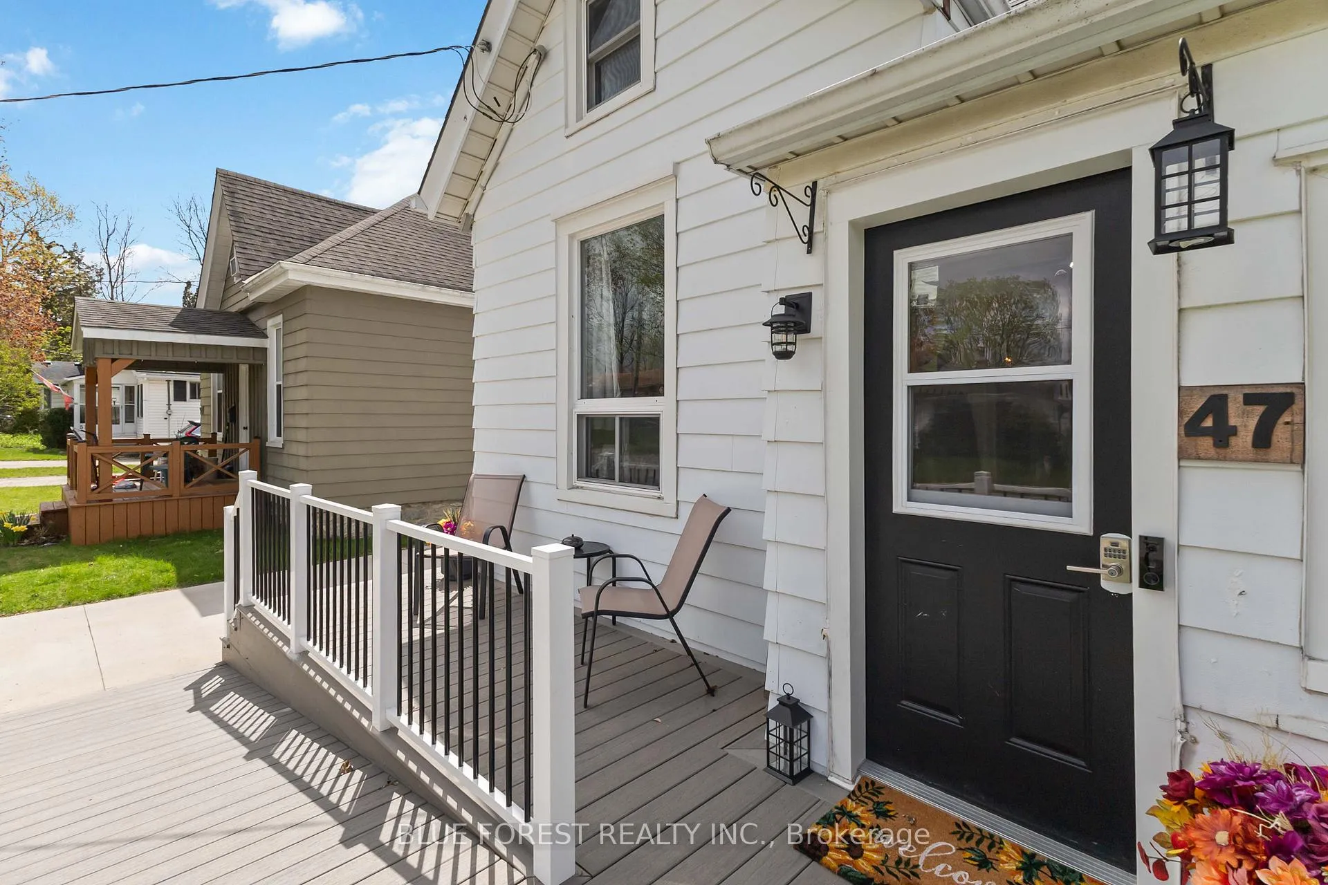 Photo 7 of 47 Devonshire Place, St. Thomas — HOMEH