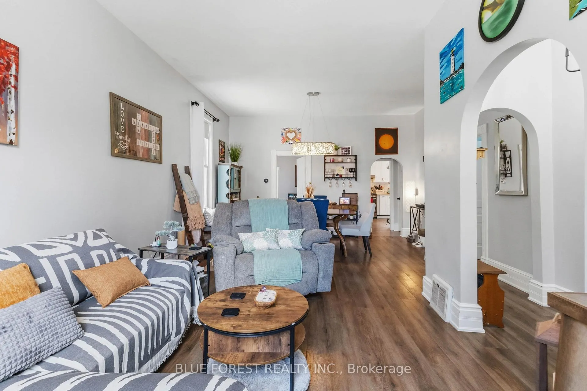 Photo 15 of 47 Devonshire Place, St. Thomas — HOMEH
