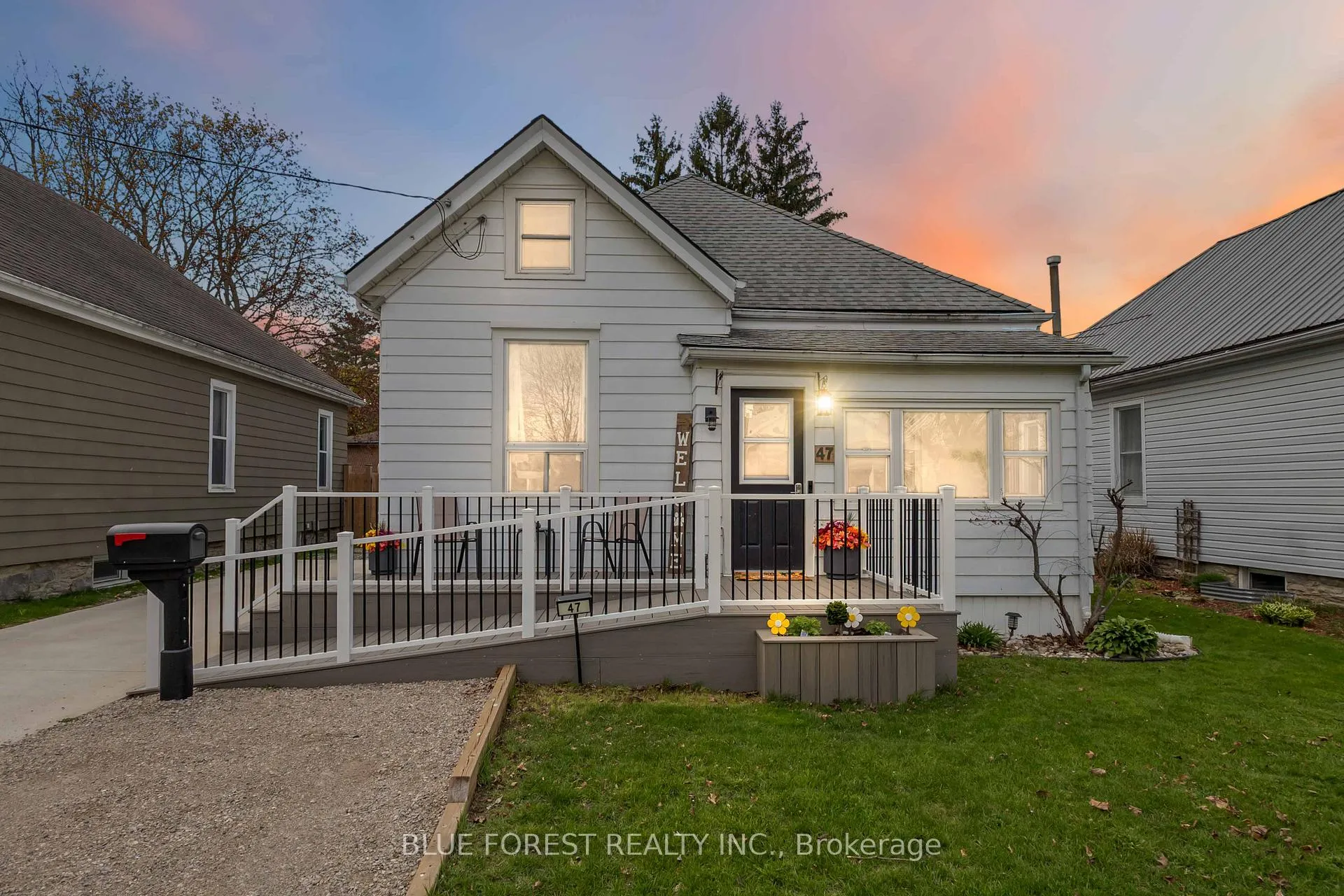 Photo 46 of 47 Devonshire Place, St. Thomas — HOMEH
