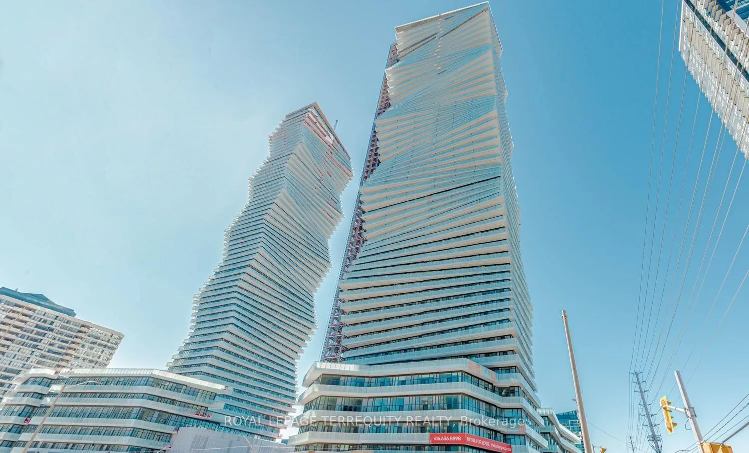 Photo 1 of Unit 305, 3900 Confederation Parkway, Mississauga, City Centre — HOMEH