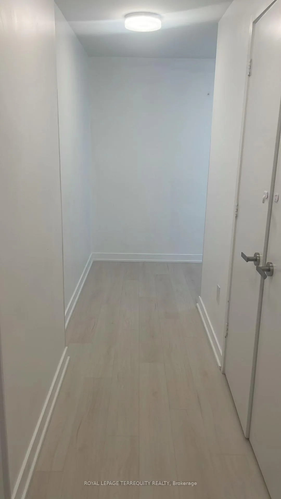 Photo 18 of Unit 305, 3900 Confederation Parkway, Mississauga, City Centre — HOMEH