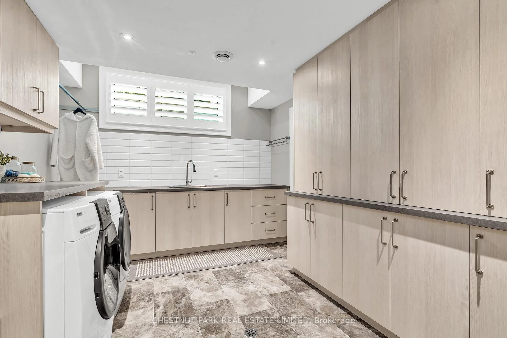 Photo 42 of 46 Anita Drive, Wellesley — HOMEH