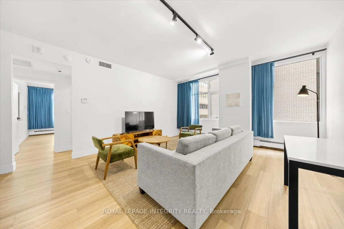Photo 8 of Unit 617, 161 Laurier Avenue W, Ottawa, Ottawa Centre — HOMEH