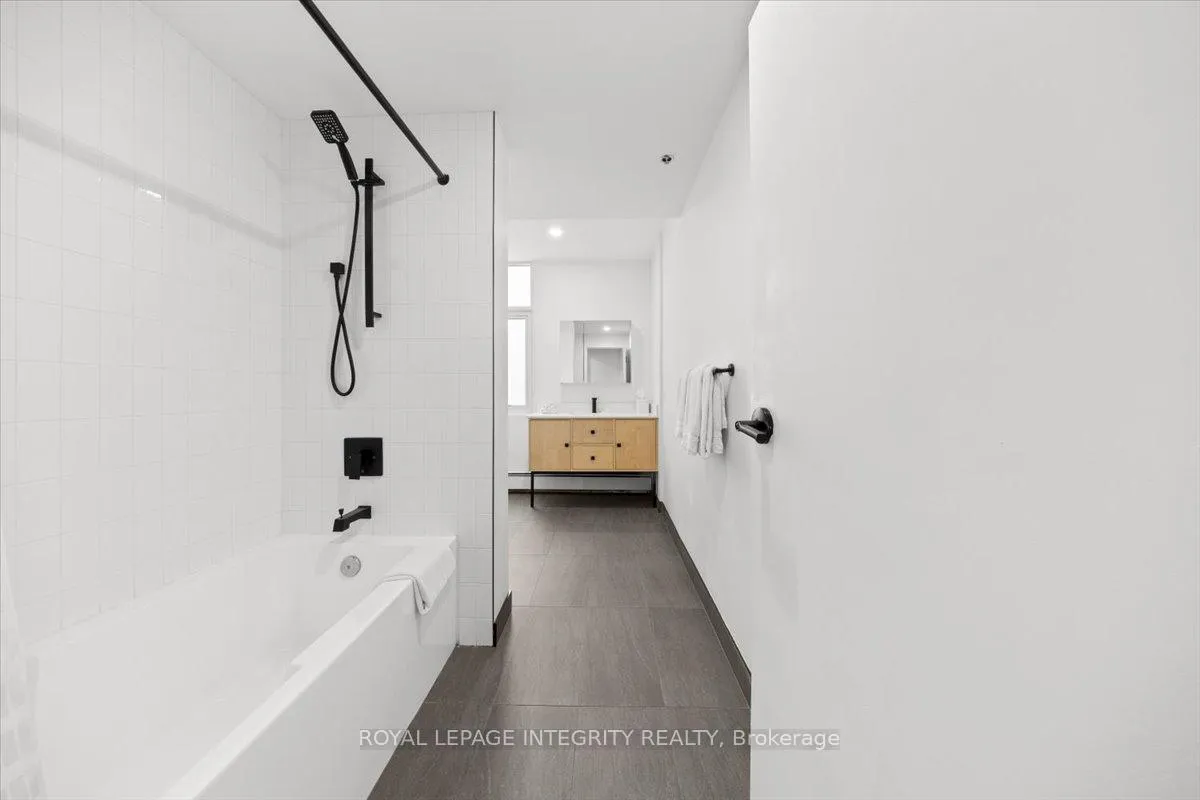 Photo 10 of Unit 617, 161 Laurier Avenue W, Ottawa, Ottawa Centre — HOMEH