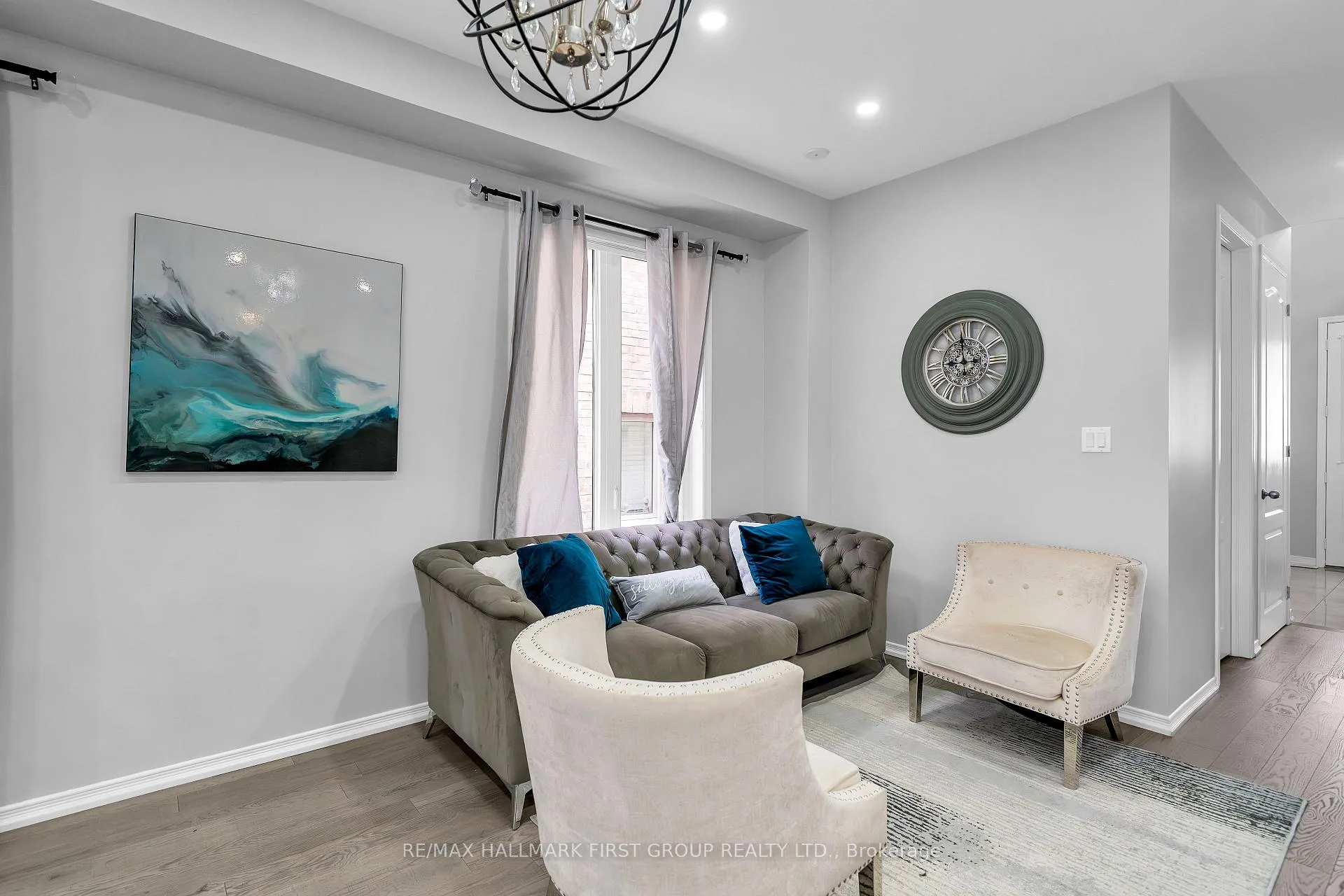 Photo 6 of 2554 Stallion Drive, Oshawa, Windfields — HOMEH