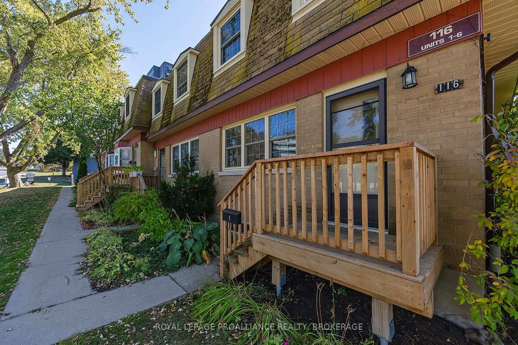 Photo 4 of Unit 1, 116 Notch Hill Road, Kingston, Central City West — HOMEH