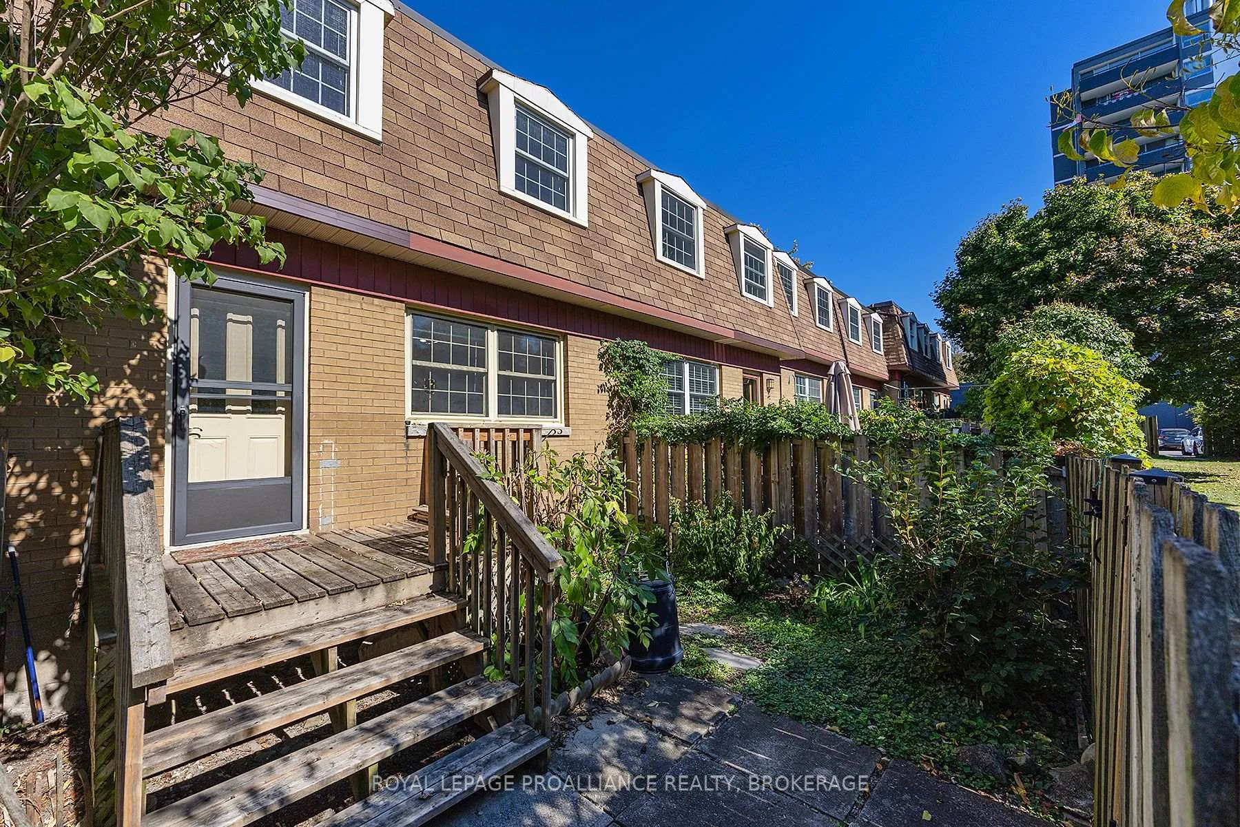 Photo 6 of Unit 1, 116 Notch Hill Road, Kingston, Central City West — HOMEH